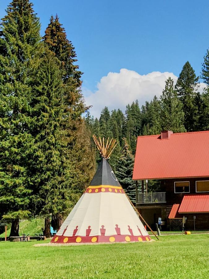 Southfork Lodge - Riverside Inn Lowman Buitenkant foto